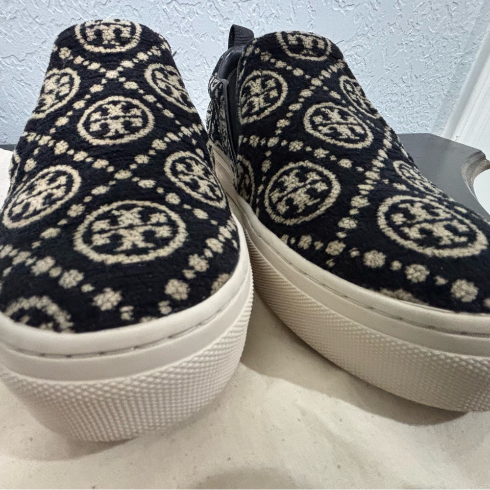 Tory Burch Black and Cream Slip-On Sneakers - Picture 9 of 13